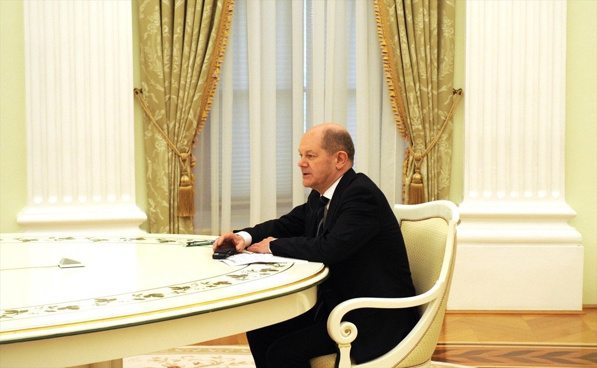 Vladimir Putin, Olaf Scholz ile görüştü #2