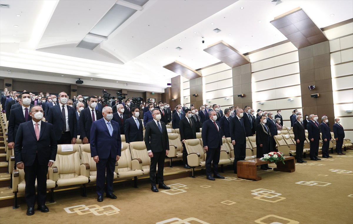 Cumhurbaşkanı Erdoğan ile Kemal Kılıçdaroğlu, törende selamlaştı #3