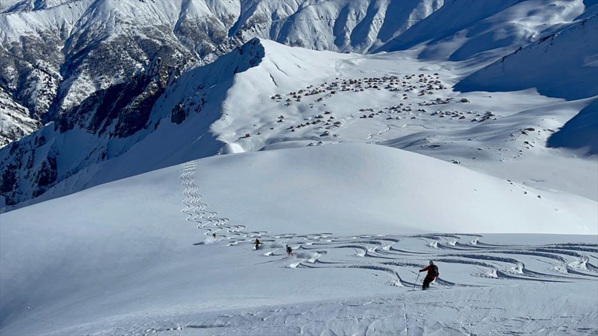 Kaçkarlar, heliski tutkunlarını ağırlıyor #2