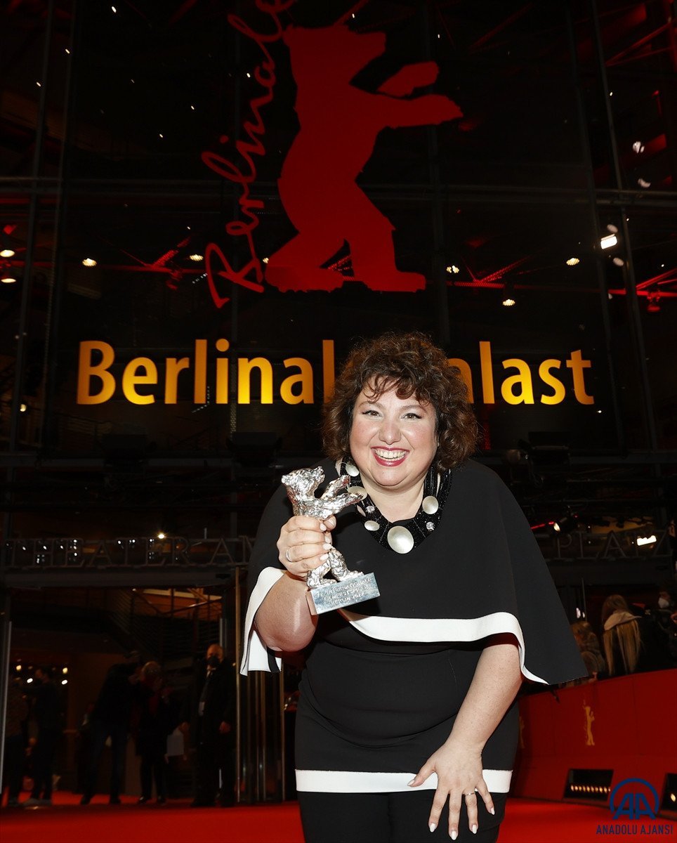 Berlin Film Festivali nde Türk oyuncu Meltem Kaplan a Gümüş Ayı ödülü #2