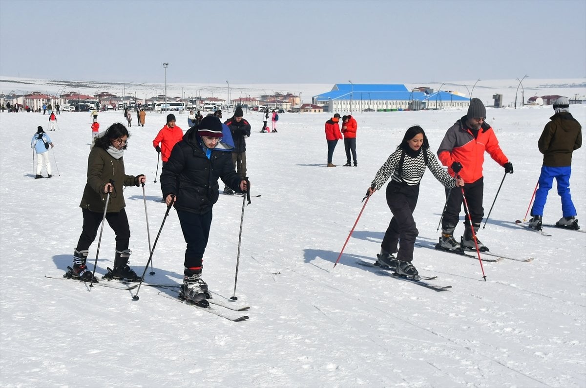 İran dan Cıbıltepe Kayak Merkezi ne büyük ilgi #5