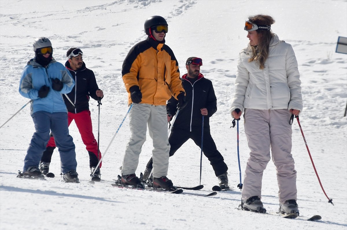 İran dan Cıbıltepe Kayak Merkezi ne büyük ilgi #1
