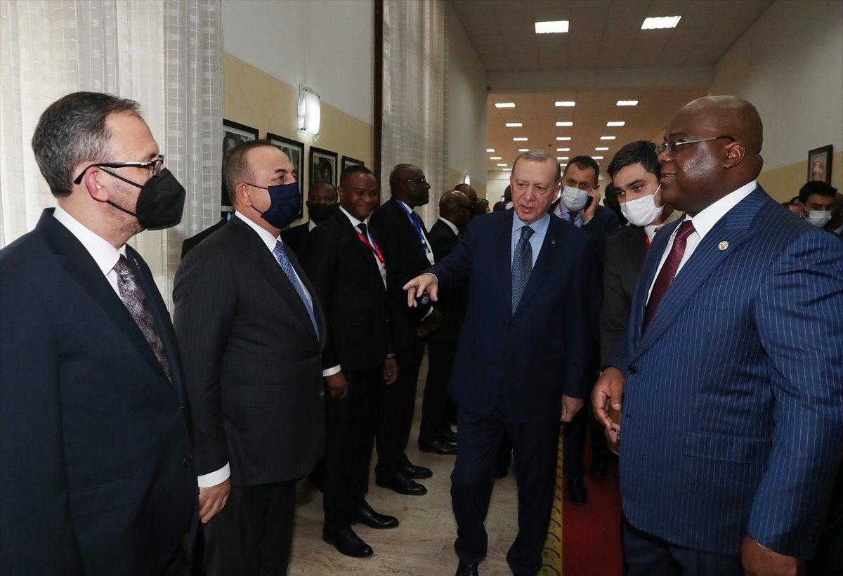 Cumhurbaşkanı Erdoğan, Afrika turunun ilk durağı Kongo Demokratik Cumhuriyeti’nde #1