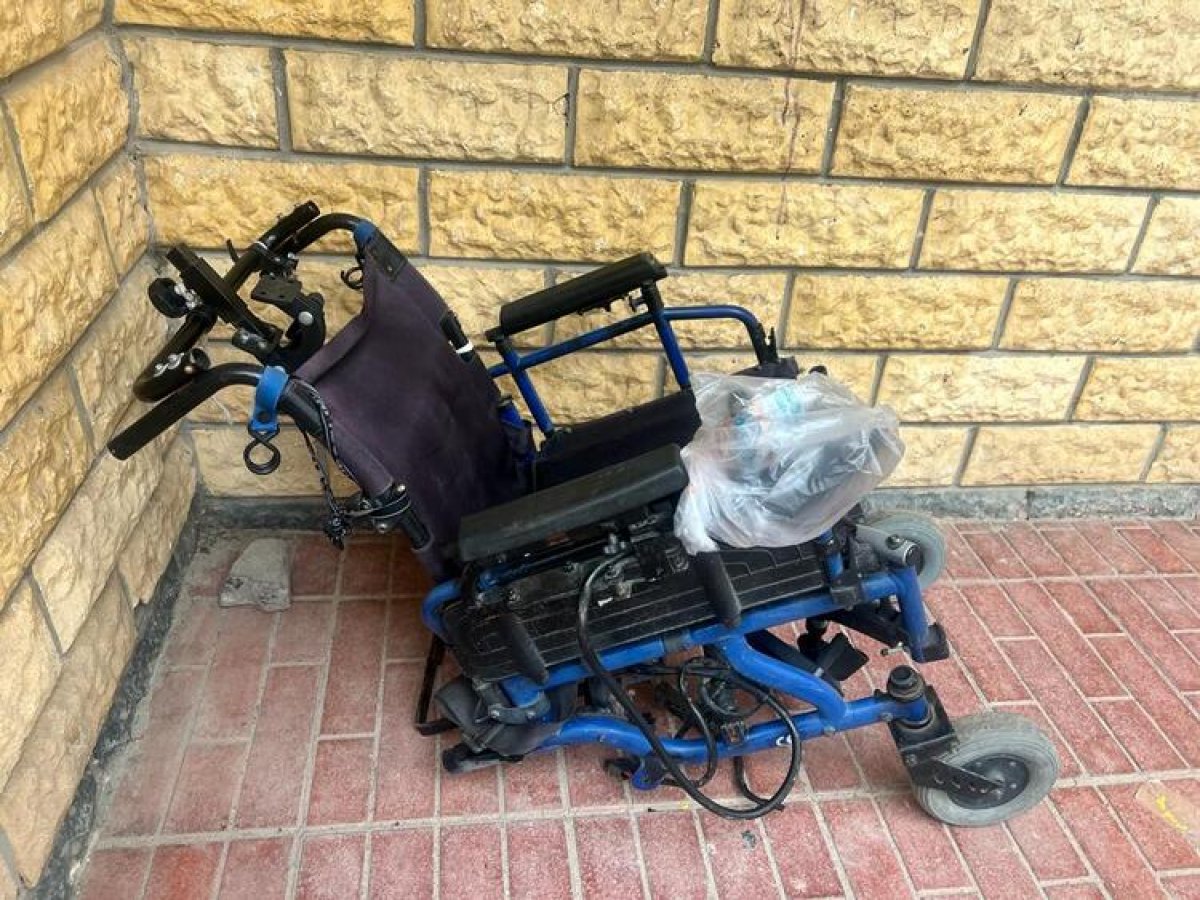 Ümraniye de bedensel engelli adamın akülü sandalyesi çalındı #5
