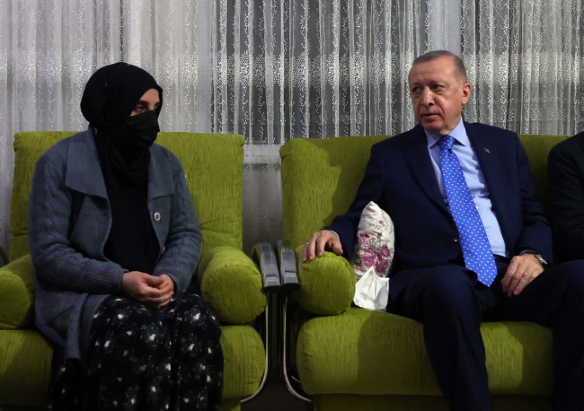 Cumhurbaşkanı Erdoğan, şehit Hayrettin Eren in ailesini ziyaret etti #3