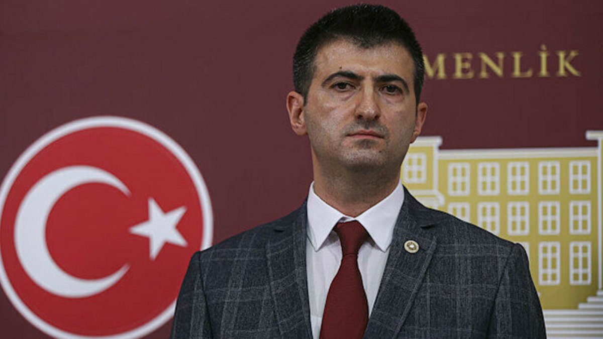 Mehmet Ali Çelebi, Memleket Partisi nden istifa etti #1