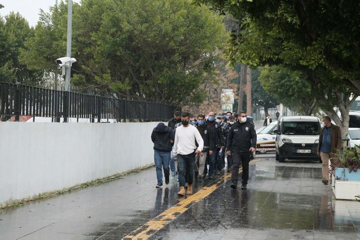 Antalya daki fuhuş operasyonunda 17 kişi tutuklandı  #1