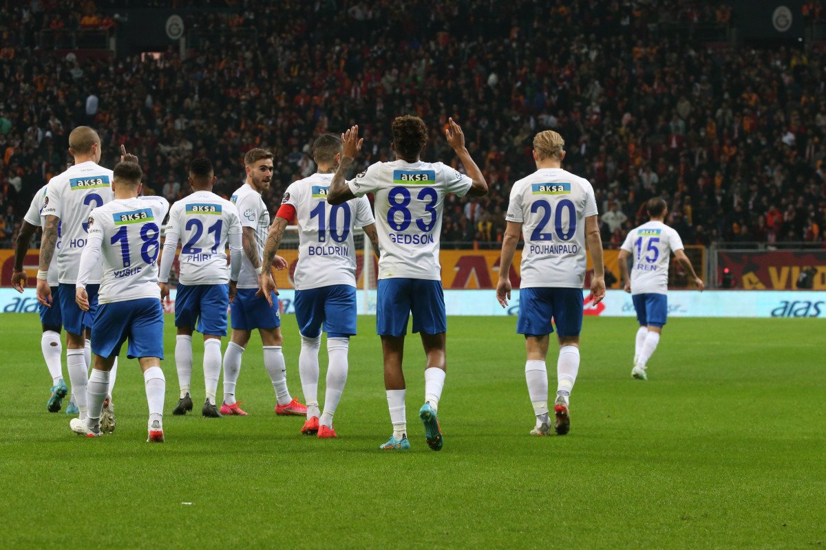 Galatasaray, Rizespor’u 4 golle mağlup etti #4