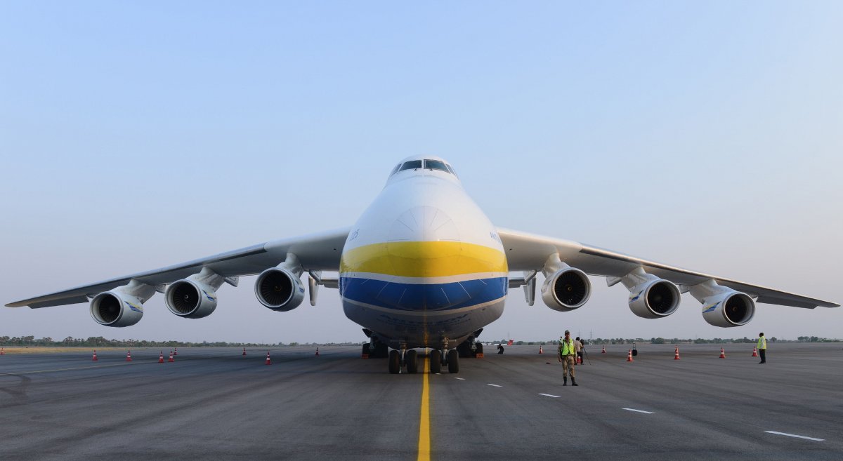 World's largest cargo plane damaged in war #5