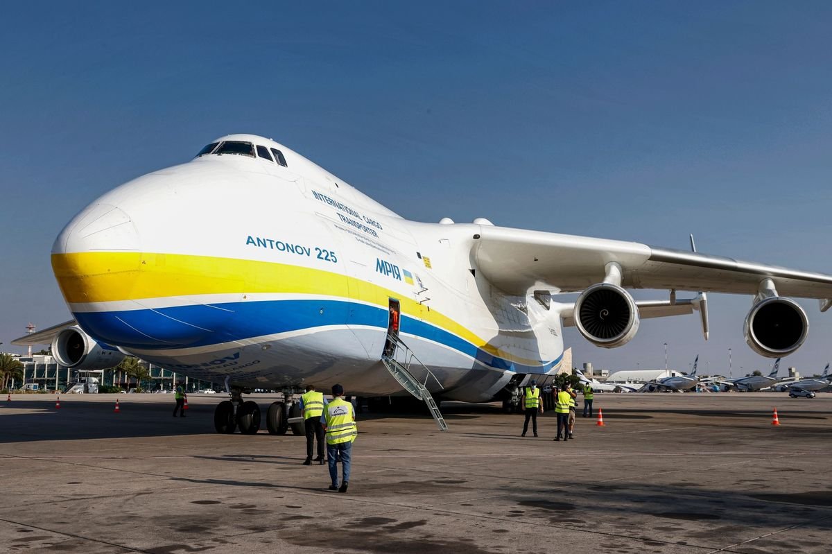 World's largest cargo plane damaged in war #1