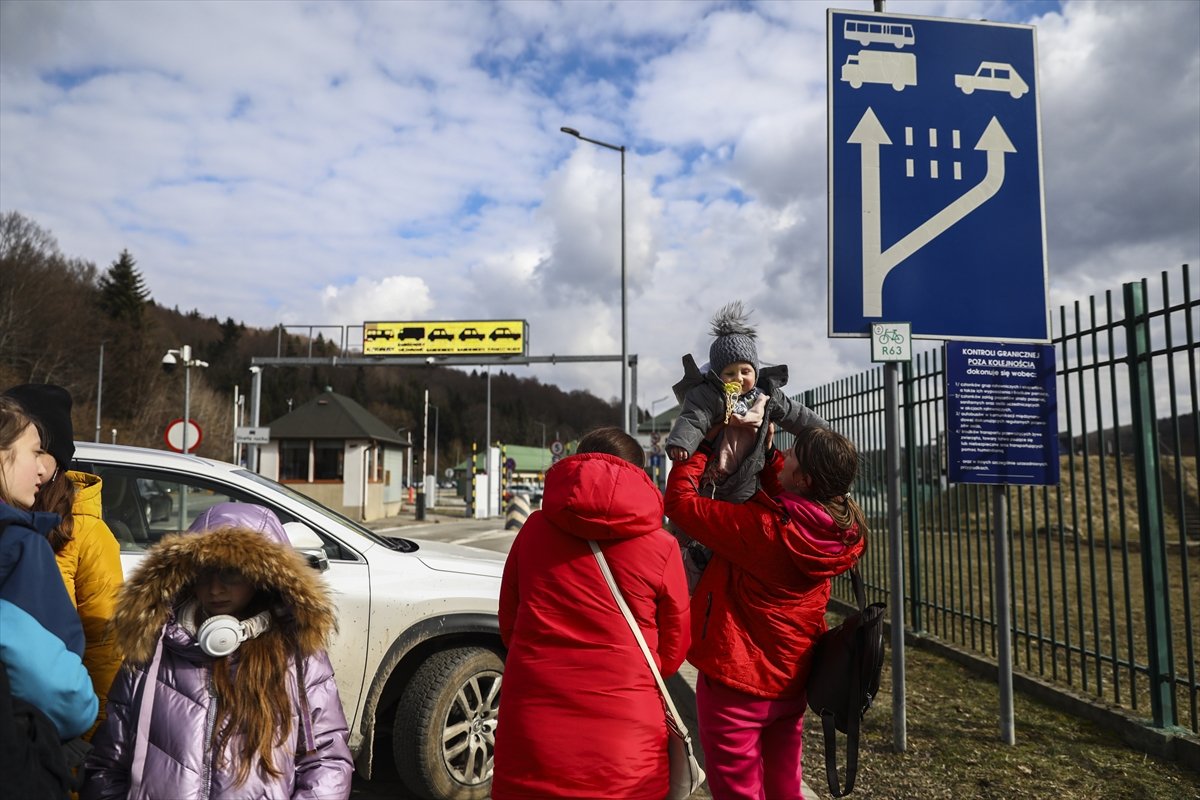 BM, 500 binden fazla Ukraynalı nın göç ettiğini açıkladı #4