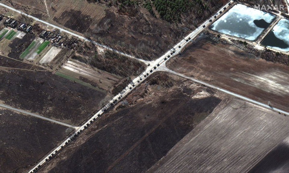 Russian convoy approaching Kiev 64 km long #5