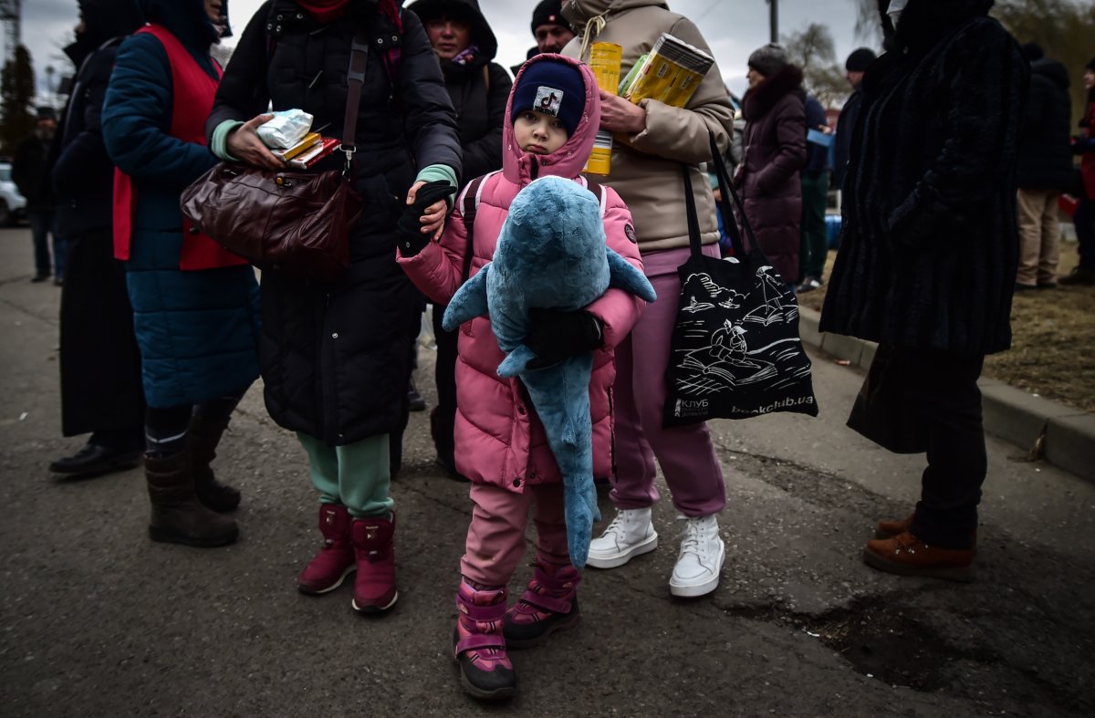 Ukrainians left their country in tears #4