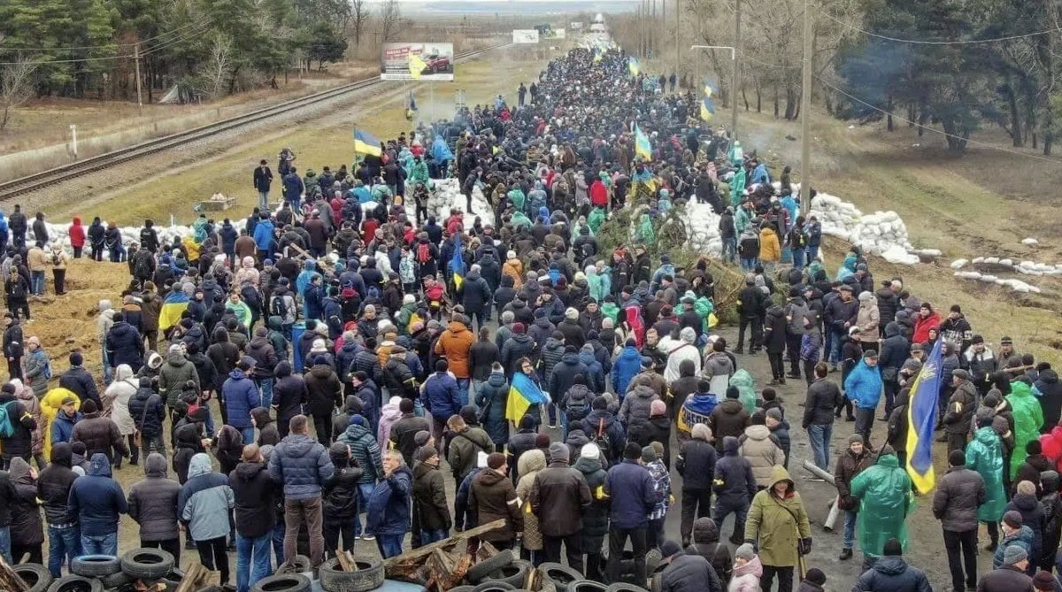 Ruslar sivil direnişin yoğun olduğu Zaporijya ya saldırıyor #1