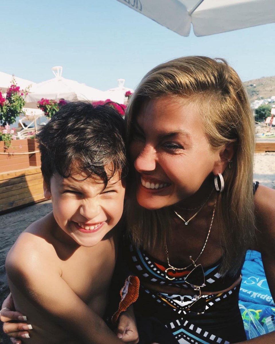 Çağla Şıkel ve Emre Altuğ un oğulları Uzay kocaman oldu, görenler inanamadı! Şu yakışıklılığa bir bakın... #6