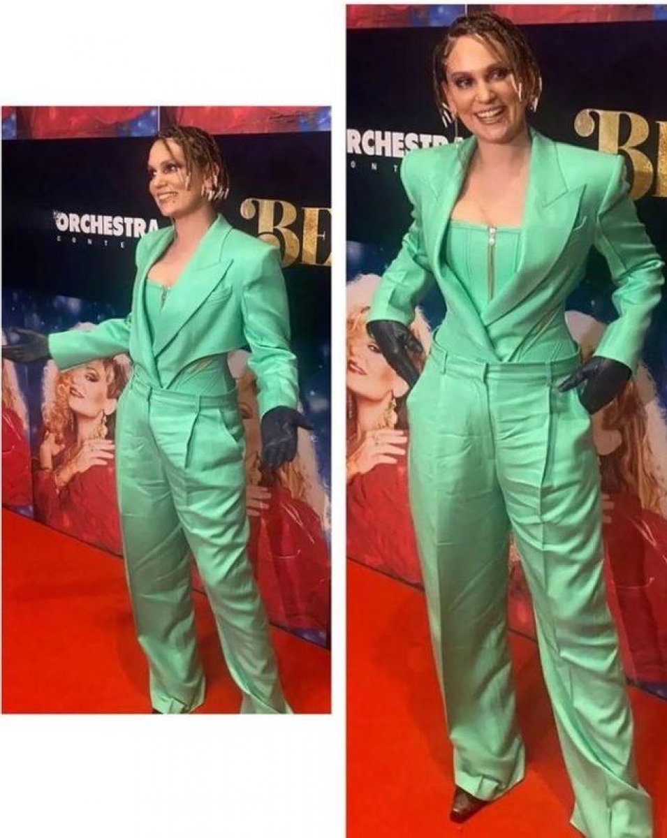 Farah Zeynep Abdullah ın ütüsüz pantolonu beğenilmedi #1