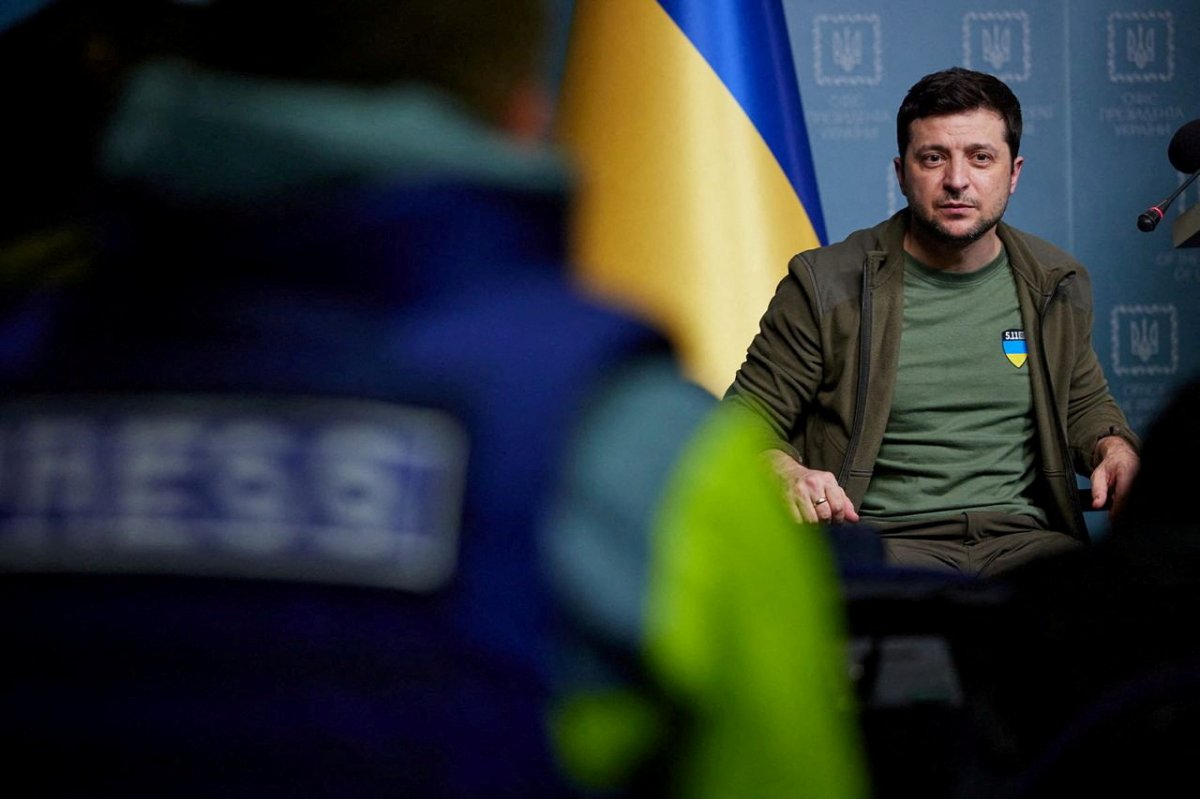 Biden Zelensky ile telefonda görüştü #2