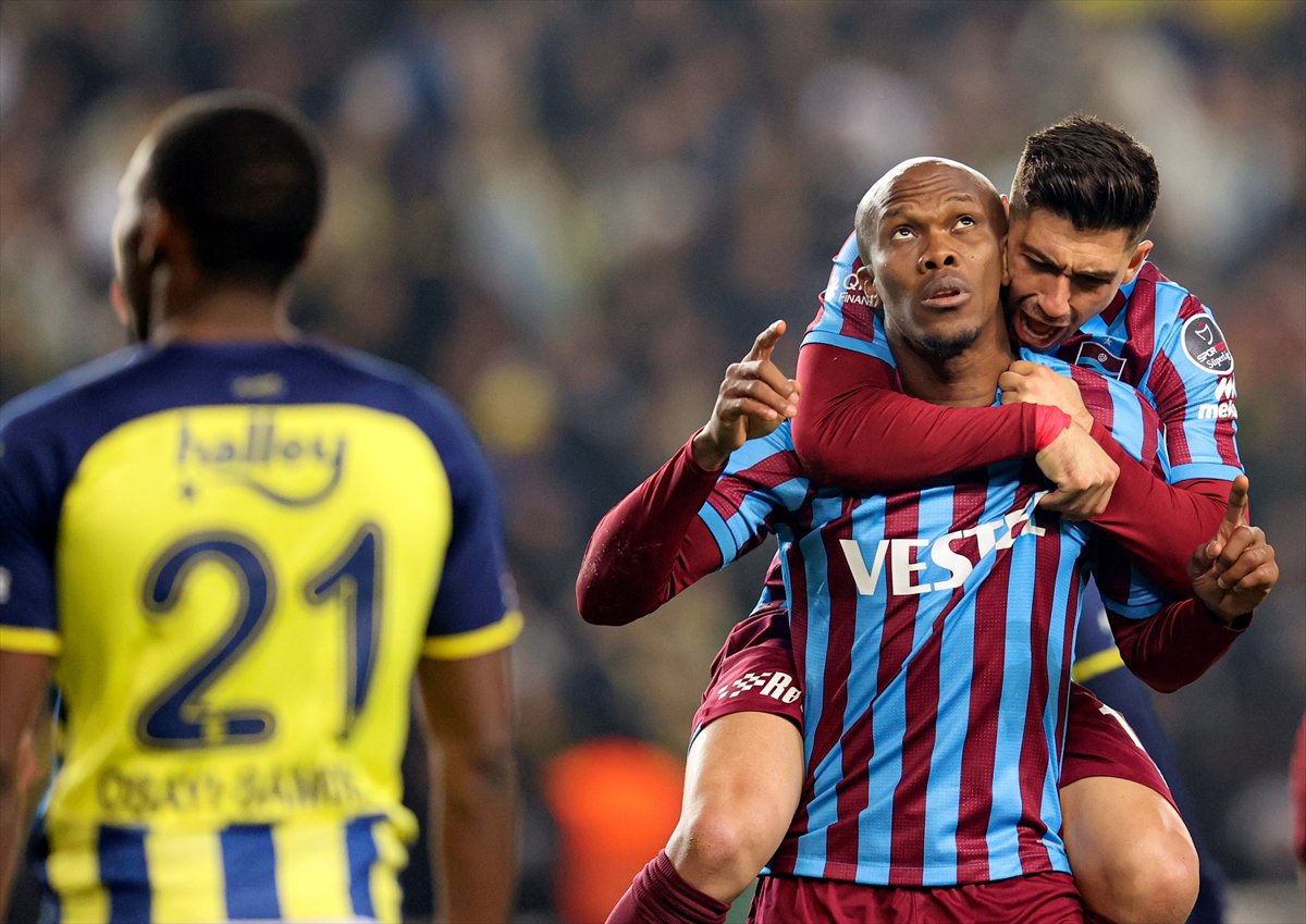 Fenerbahçe, Trabzonspor ile berabere kaldı #1