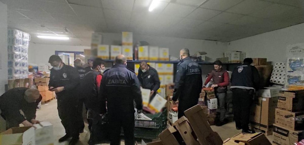 Diyarbakır’da yağ stoklayan marketlere belediyeden gece baskını #2