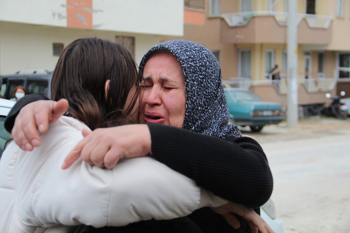 Harkov da mahsur kalan Türk öğrenci, ailesine kavuştu #2