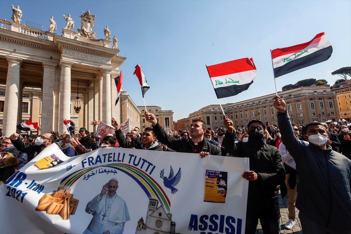 Papa Francis: Ukrayna ya yapılan askeri operasyon değil, savaş #7