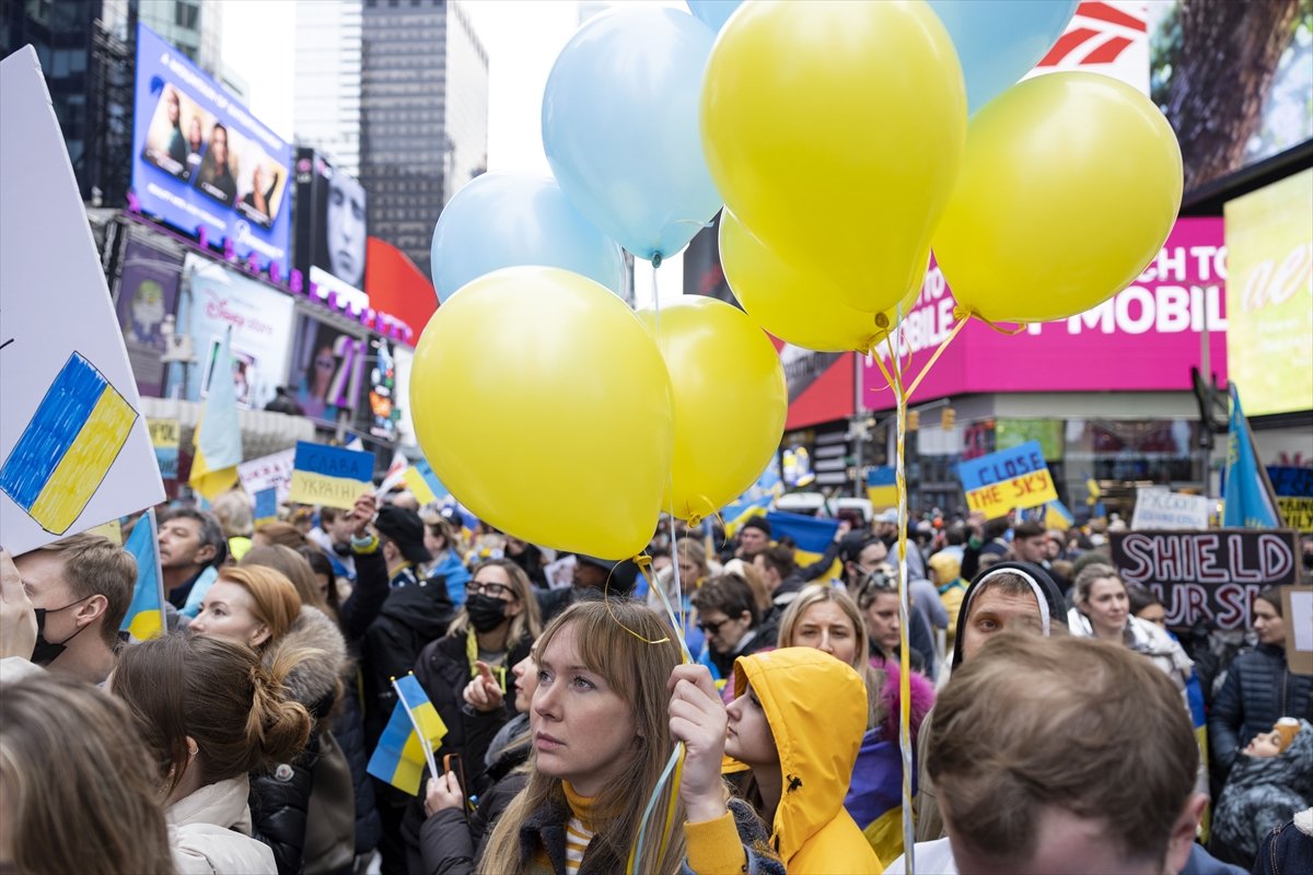 Russia protested in Times Square #3