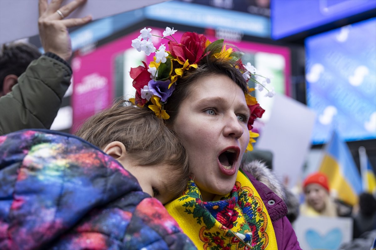 Russia protested in Times Square #6