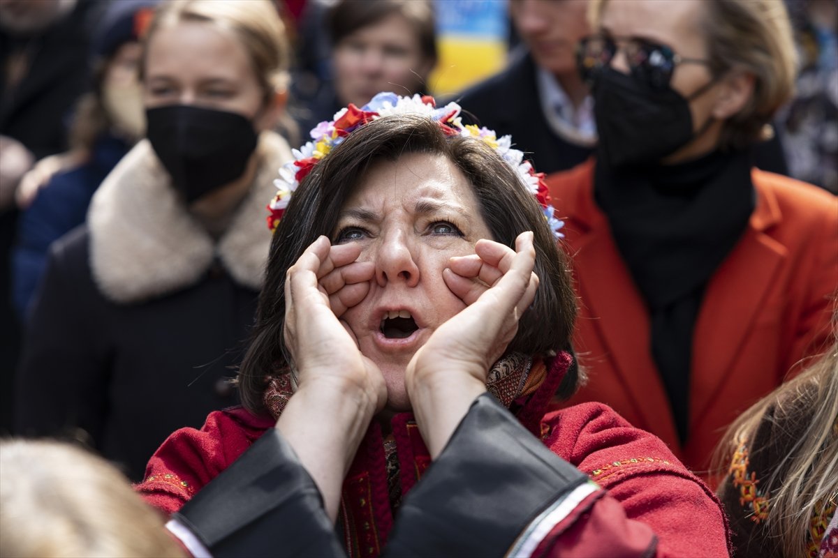 Russia protested in Times Square #4