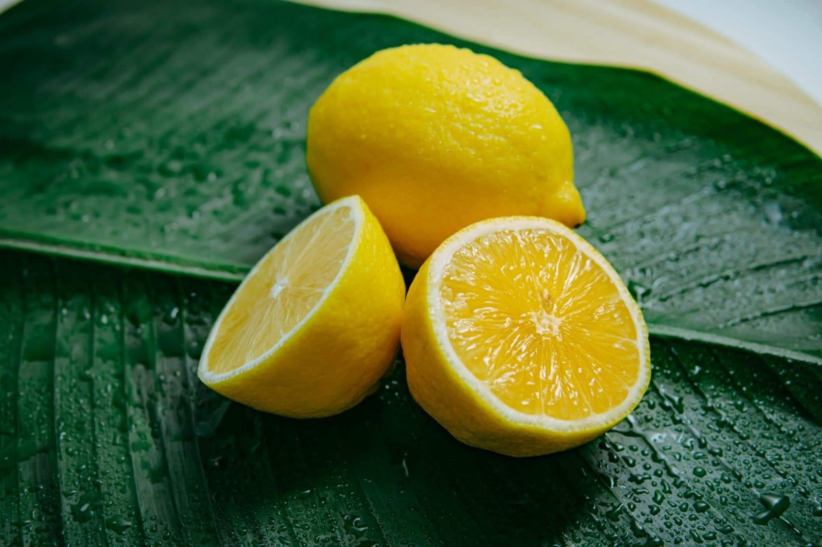 Limonu tuzlayıp yattığınız odaya koymanın faydaları  #1