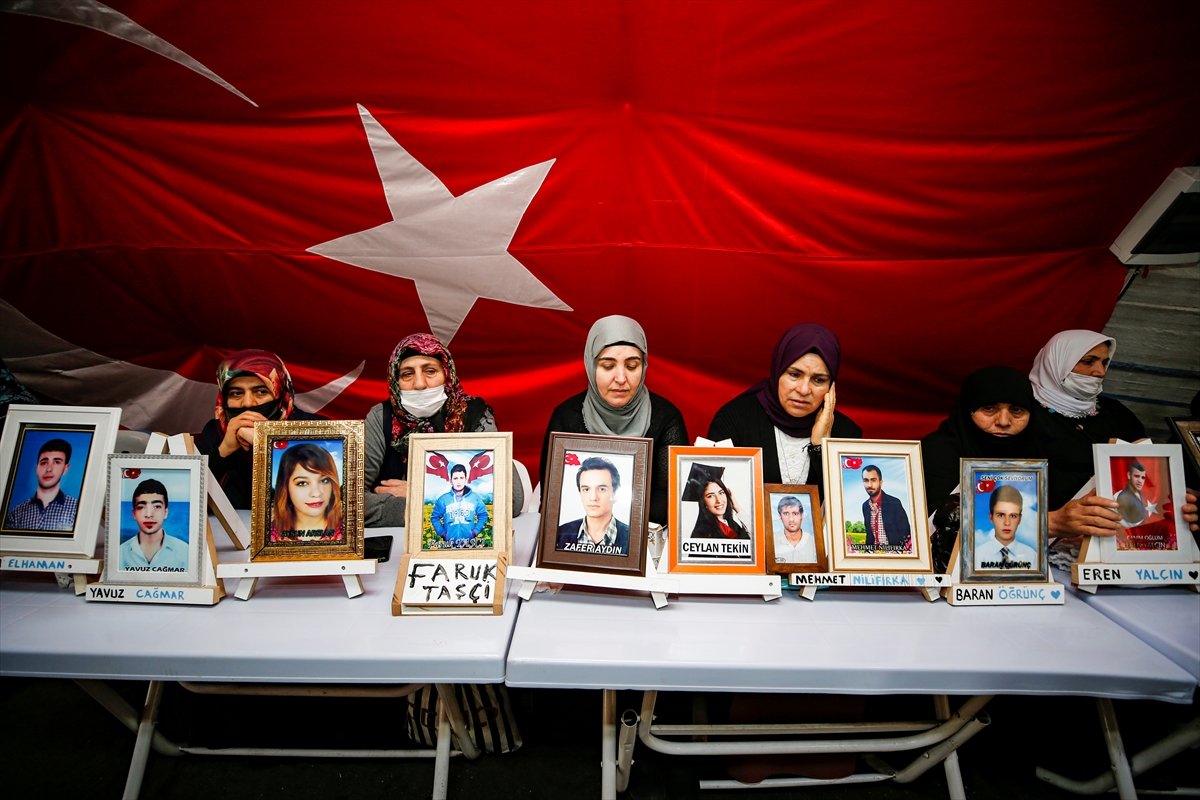 Diyarbakır anneleri, 8 Mart Dünya Kadınlar Günü nde de eylemlerine devam etti #11
