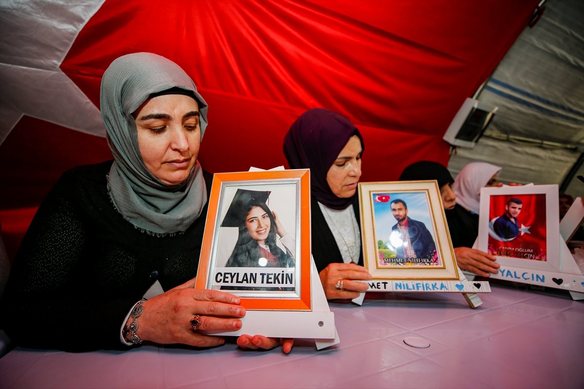 Diyarbakır anneleri, 8 Mart Dünya Kadınlar Günü nde de eylemlerine devam etti #1