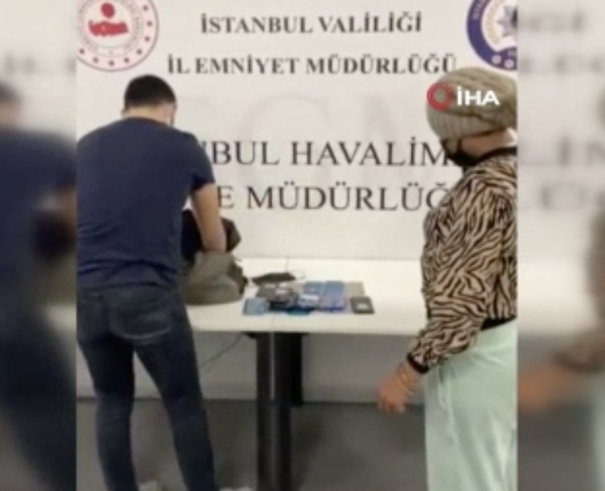 İstanbul Havalimanı’nda kaçak cep telefonlarıyla yakalandı #2