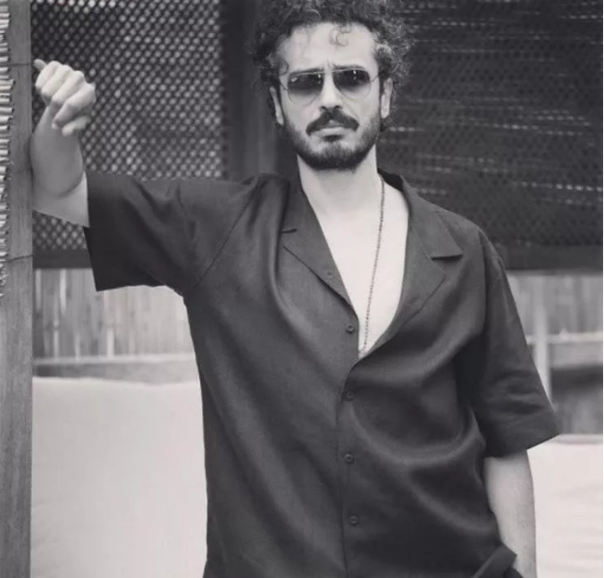 Yaşananları sinsice gizlemişti... Aşk-ı Memnu nun Beşir i son haliyle  sen neymişsin ya  dedirtti!  #4