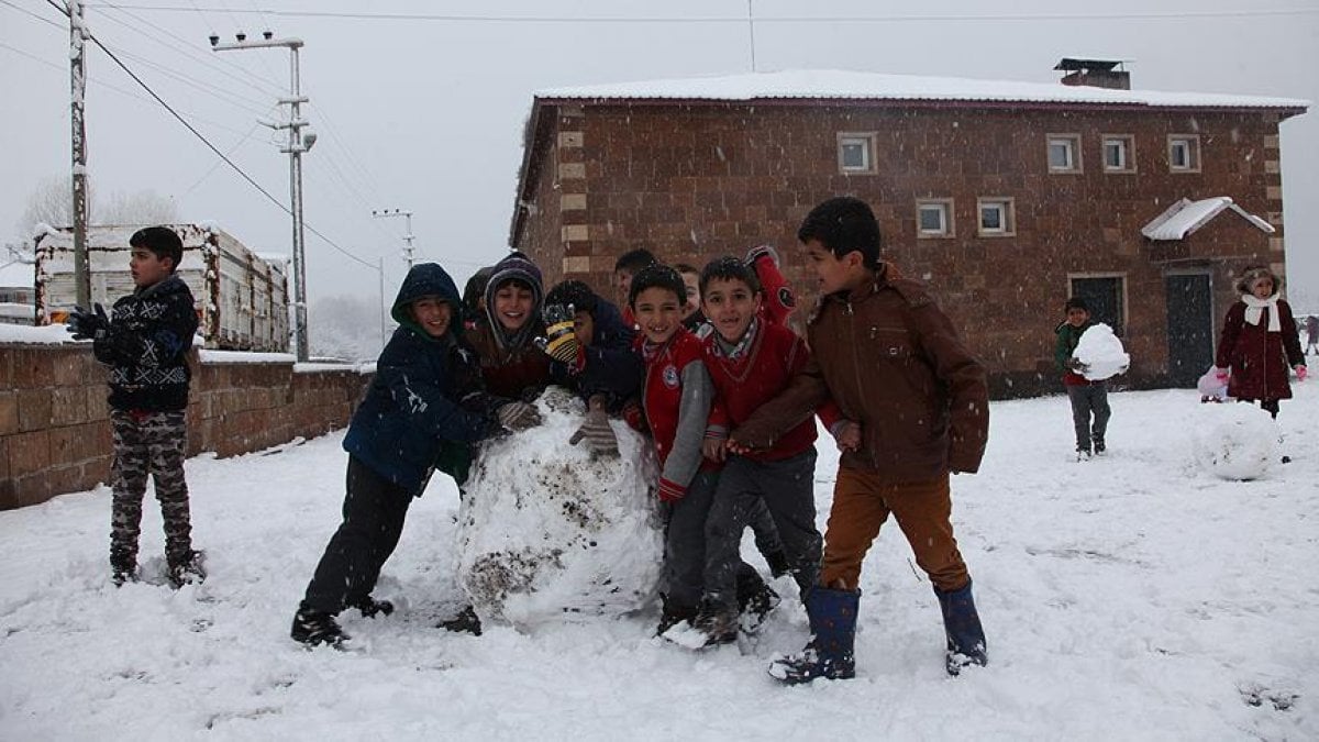Kar ve aşırı yağış nedeniyle okulların tatil edildiği iller #10
