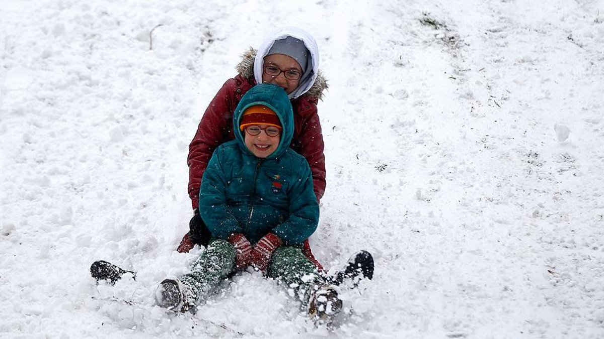Kar ve aşırı yağış nedeniyle okulların tatil edildiği iller #9