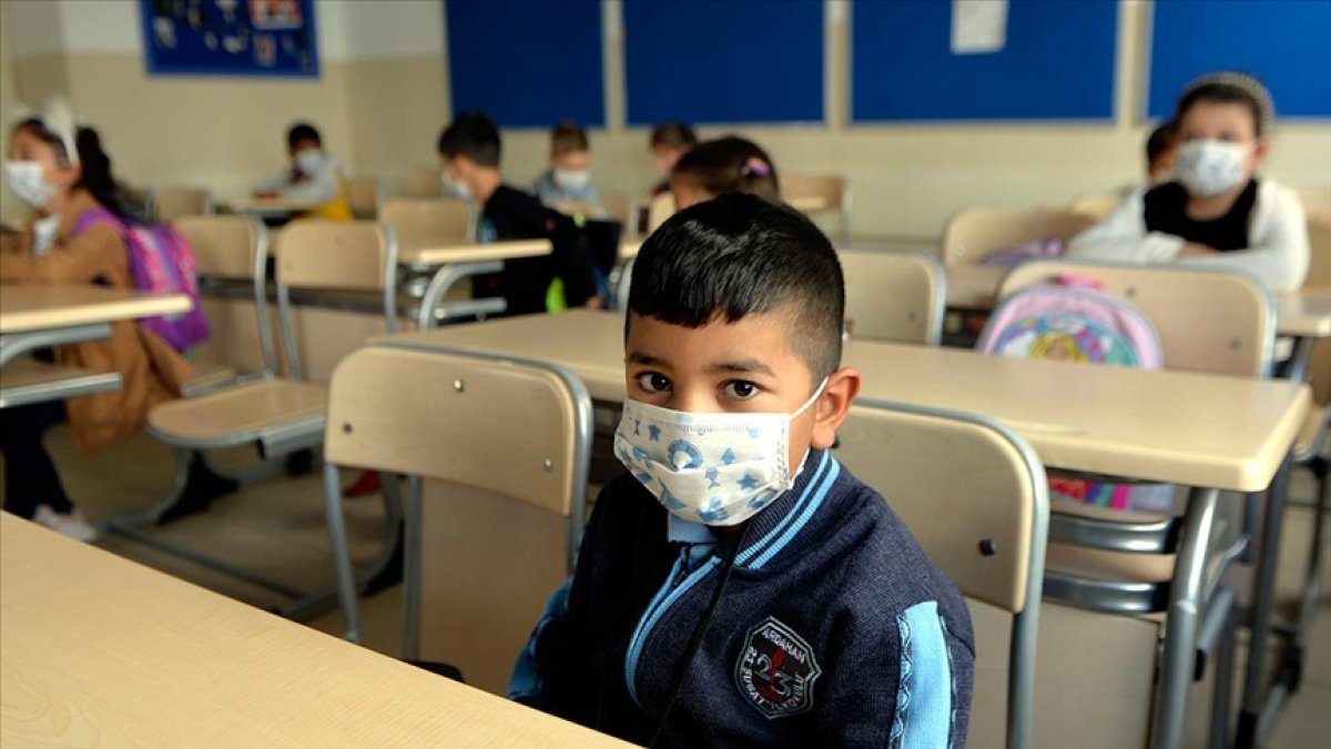 Türkiye nin koronavirüs ile mücadelesinin 2 yılı #2