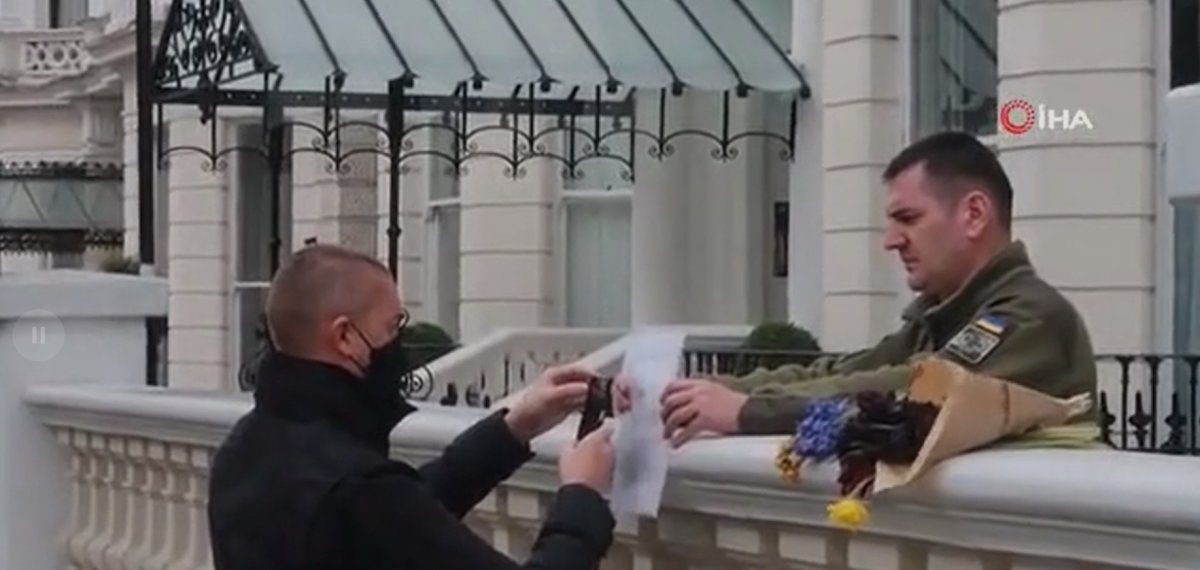 İngilizler, Ukrayna saflarında savaşmak için  Londra Büyükelçiliğine başvurdu #1