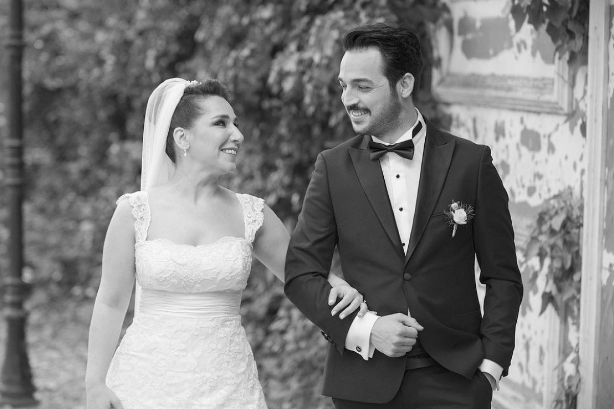 Gönül Dağı Günşıl ın kendisinden 12 yaş küçük eşini görenler şoke oldu! Meğer o da oyuncuymuş... #3