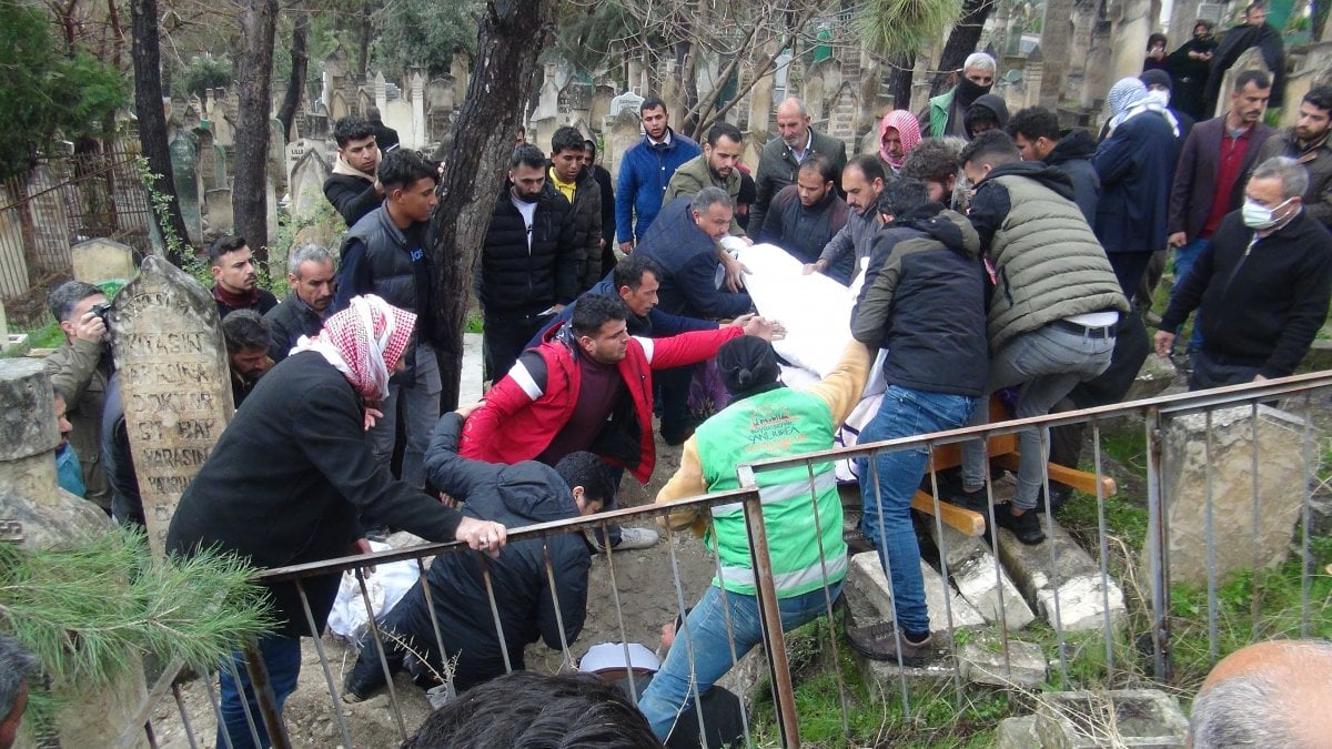 Şanlıurfa da polisleri şehit eden şahsın ailesi: Oğlumuz polisleri aşiret kavgalısı sandı #4