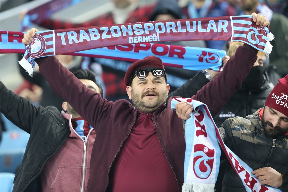Trabzonspor, Göztepe yi mağlup etti #1
