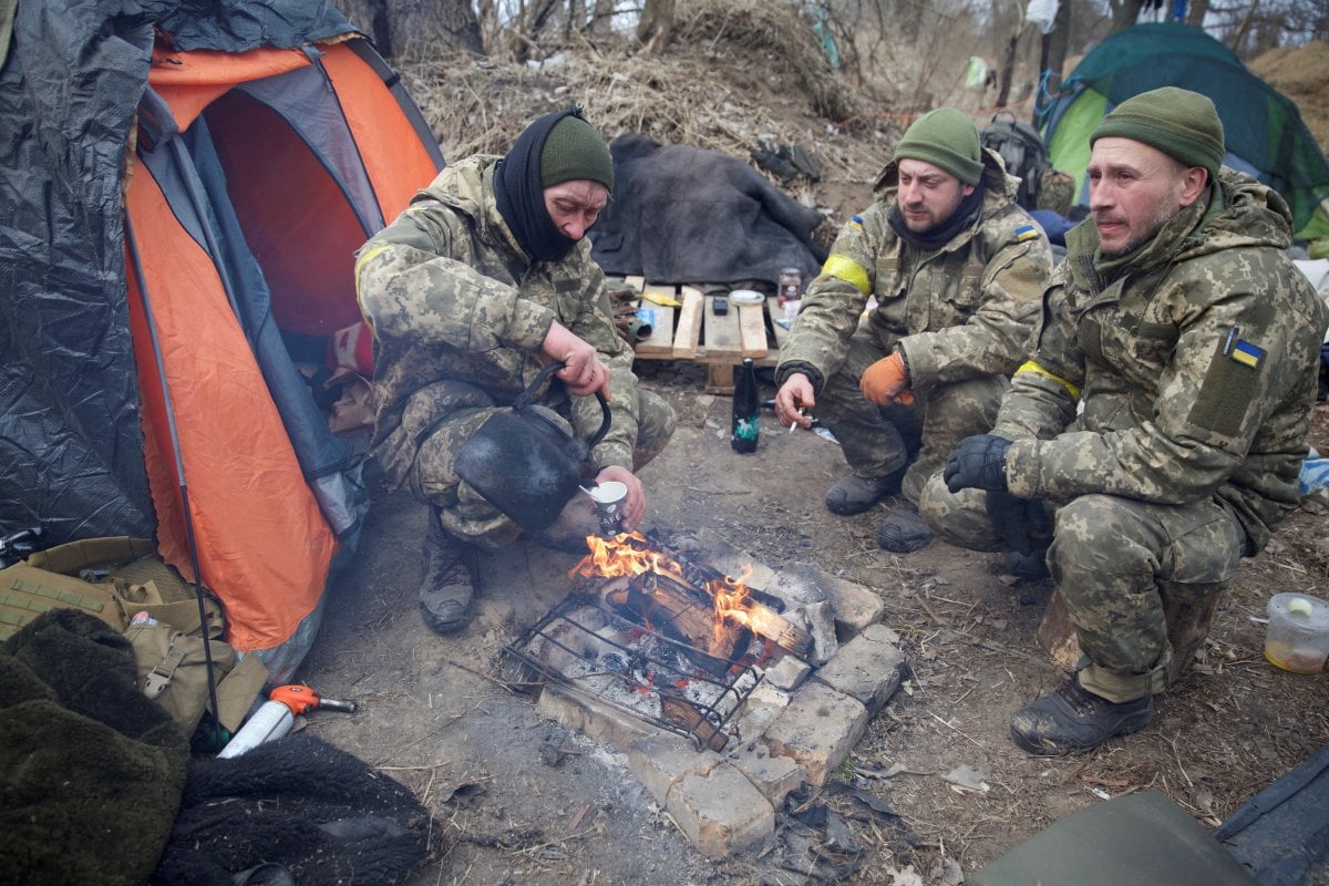 Ukrainian soldiers are on the alert in Kyiv #5