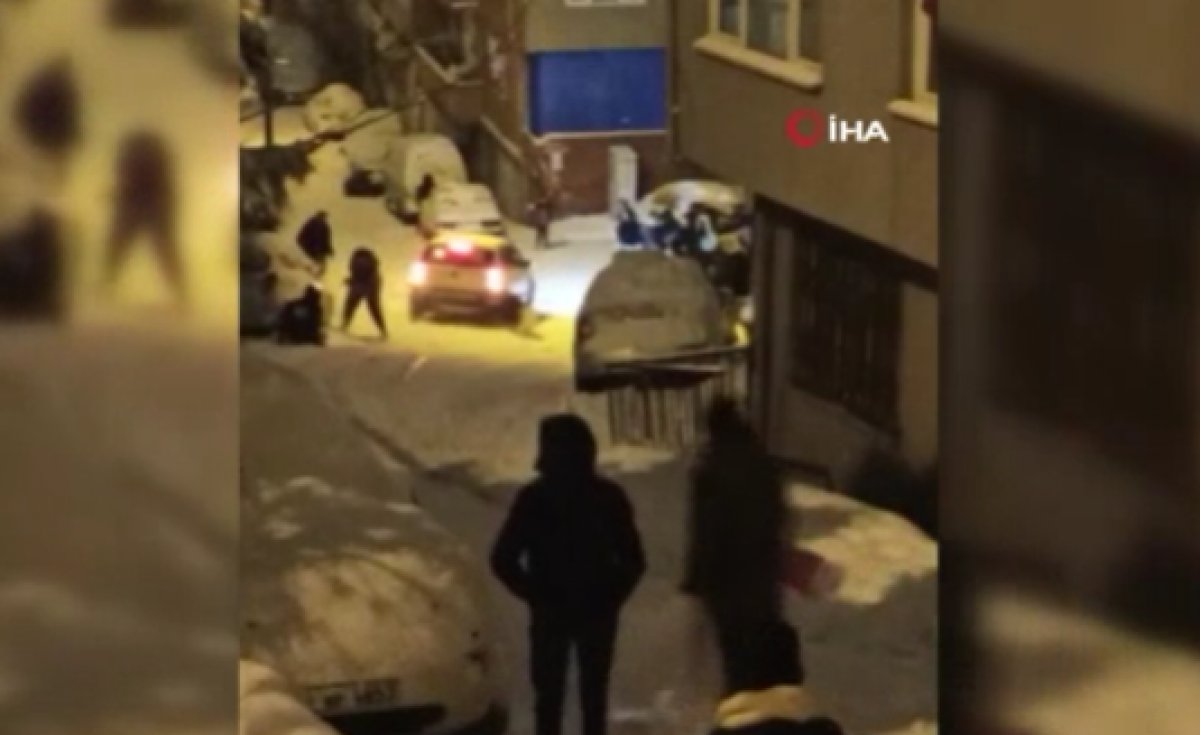 Kağıthane de kayan otomobil paniğe sebep oldu #3