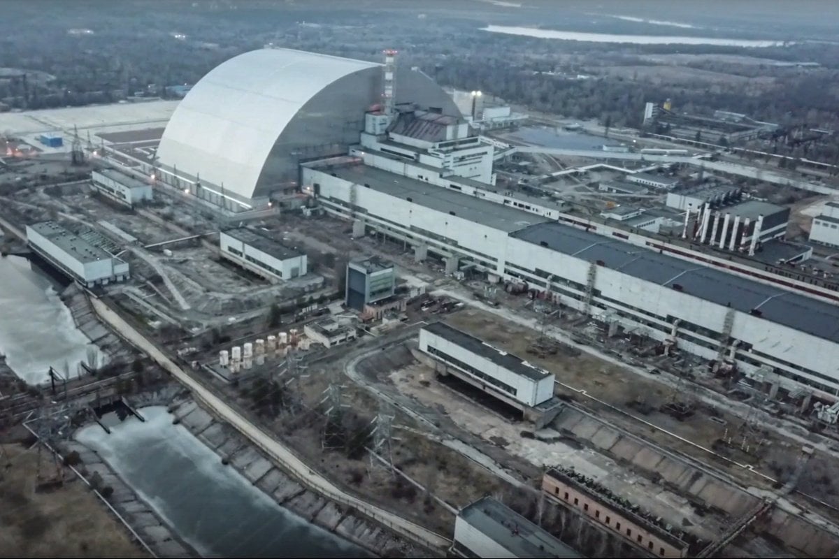 Ukrayna da Çernobil Nükleer Santrali ne elektrik verildi #1