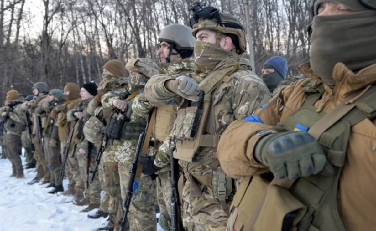 Ukrainian soldiers were seen in the conflict zone #3