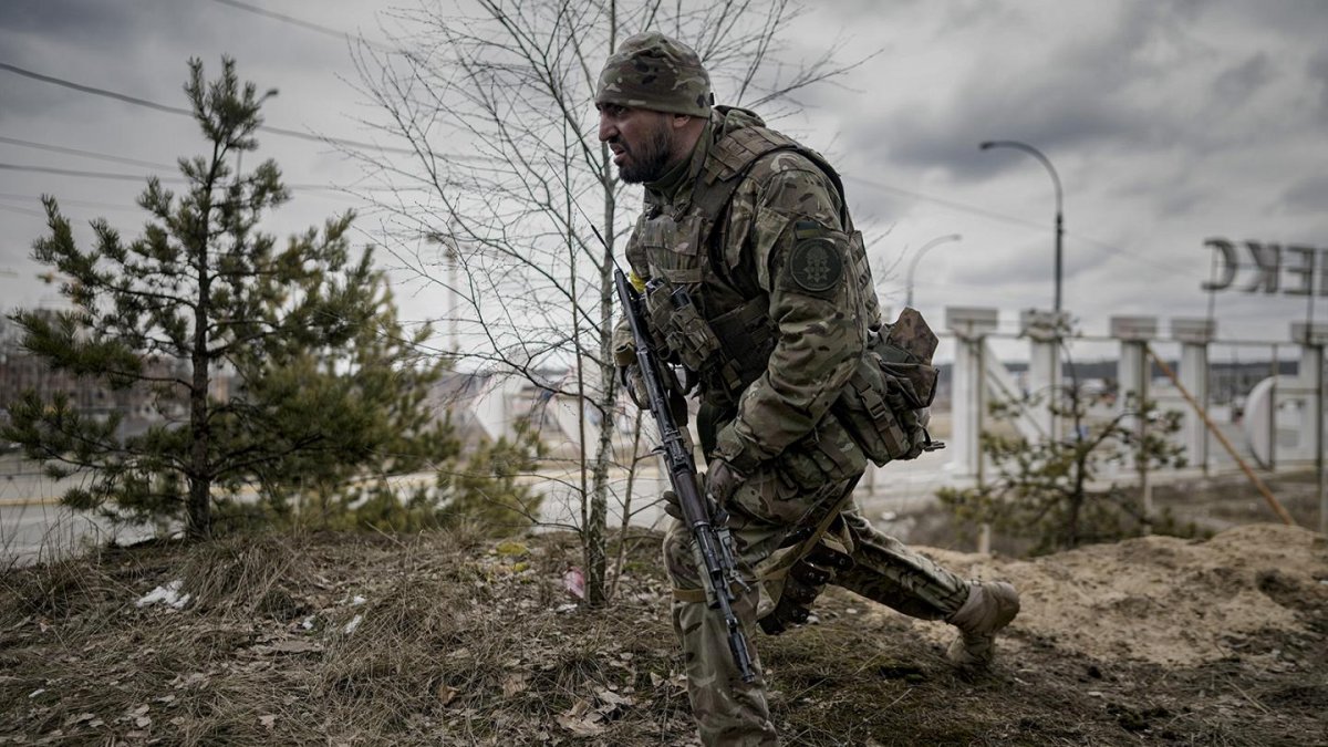 Ukrainian soldiers were seen in the conflict zone #2