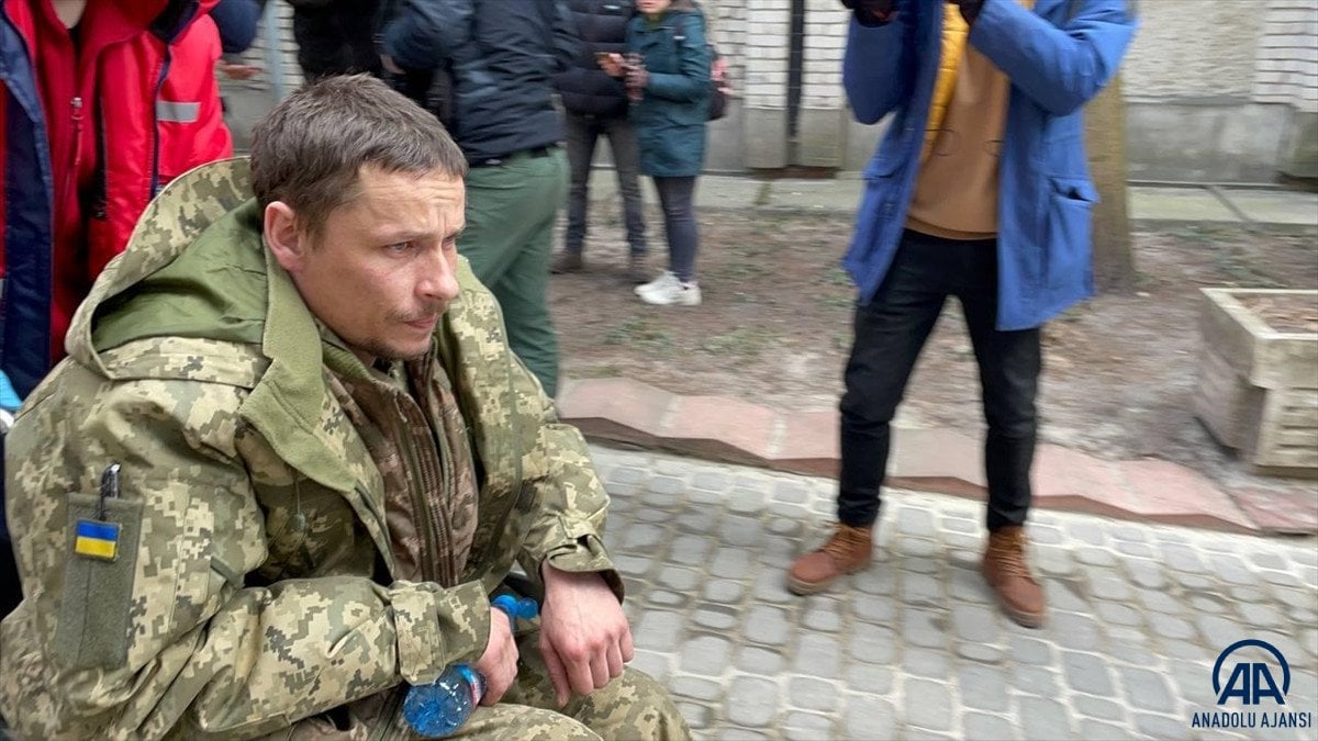 Ukrayna da Barışı Koruma Merkezi ne füzeli saldırı: 9 ölü #9