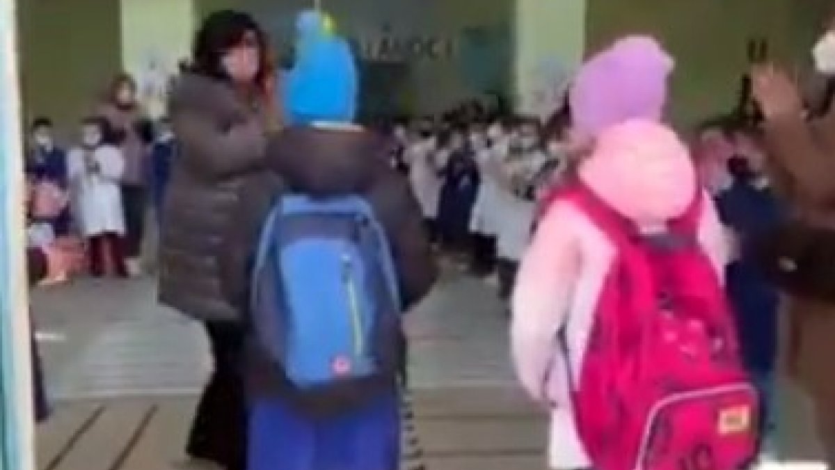 Ukrainian children fleeing the war start school in Italy