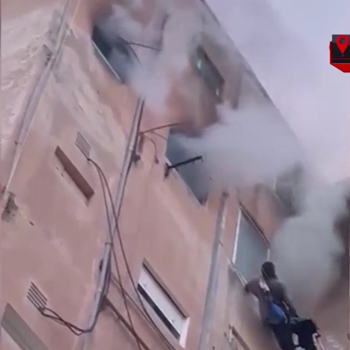 Person escaping fire in Israel survived thanks to clothesline #2