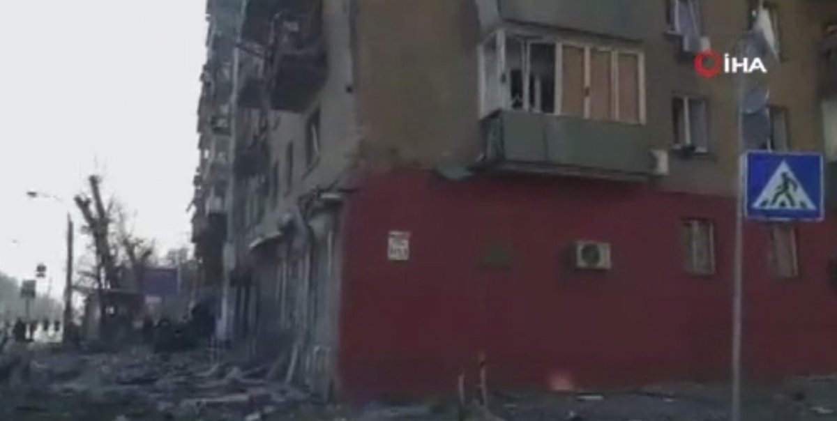 Parts of Russian rocket fell on buildings in Kyiv #3
