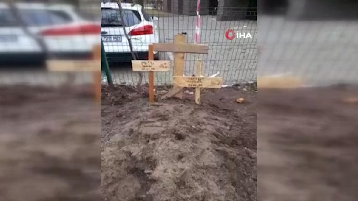 Mother and son who died in the bombardment in Ukraine were buried in the garden of their house #1